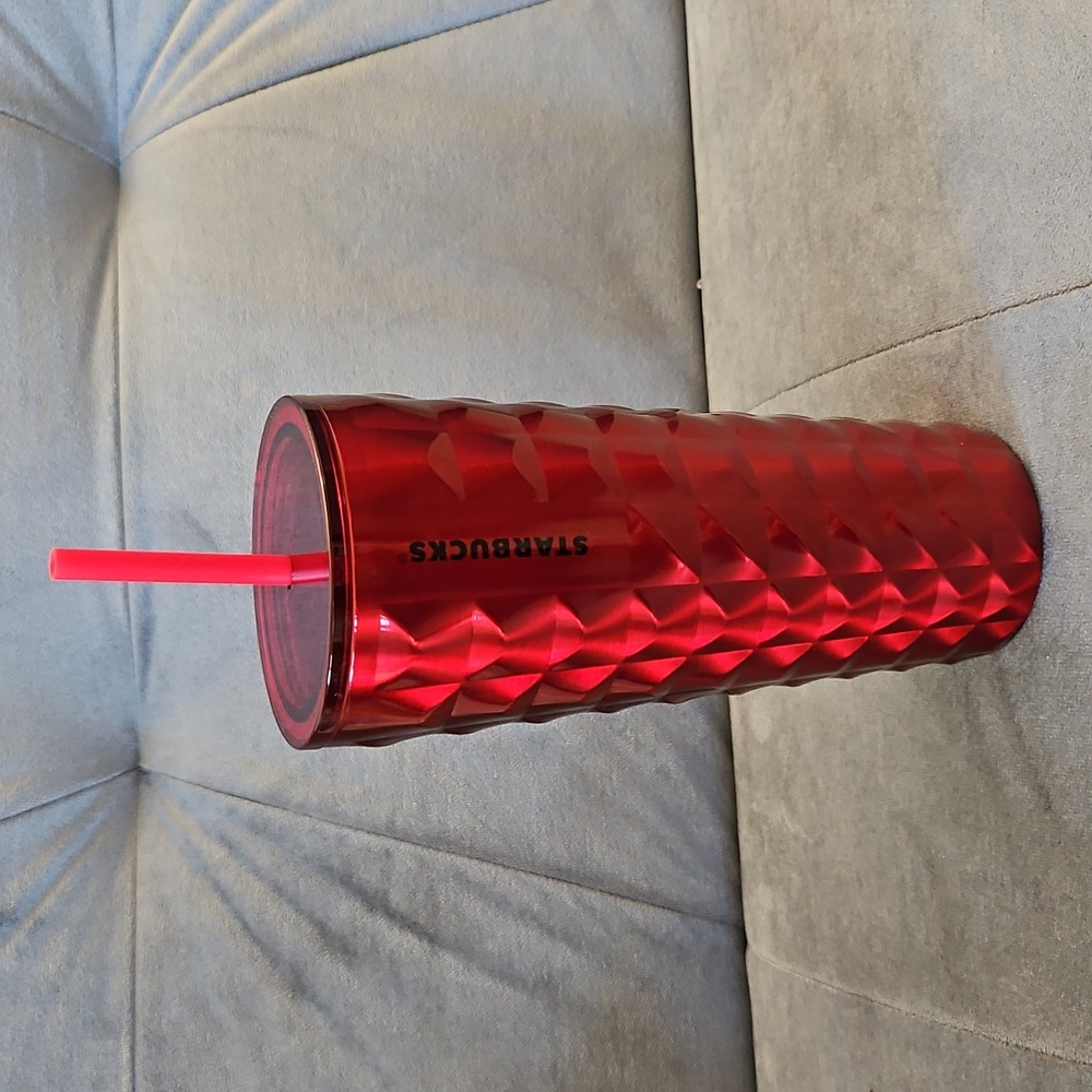 NWT☕️ Starbucks 2024 Holiday Red Diamond  Stainless Steel Cold Cup Tumbler 24 oz